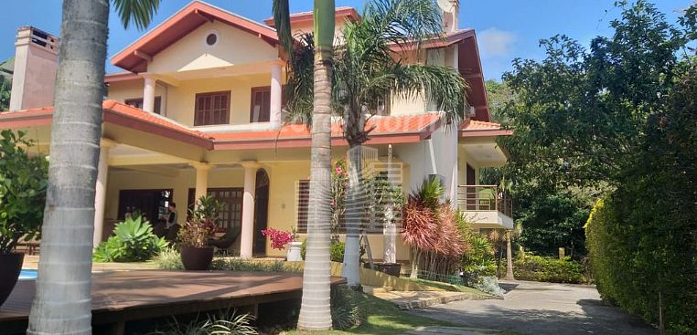 Casa à venda com 4 quartos, 3 suítes, 3 vagas e 351m² no Taquaras, Balneário Camboriú (SC) — foto 2 de 30
