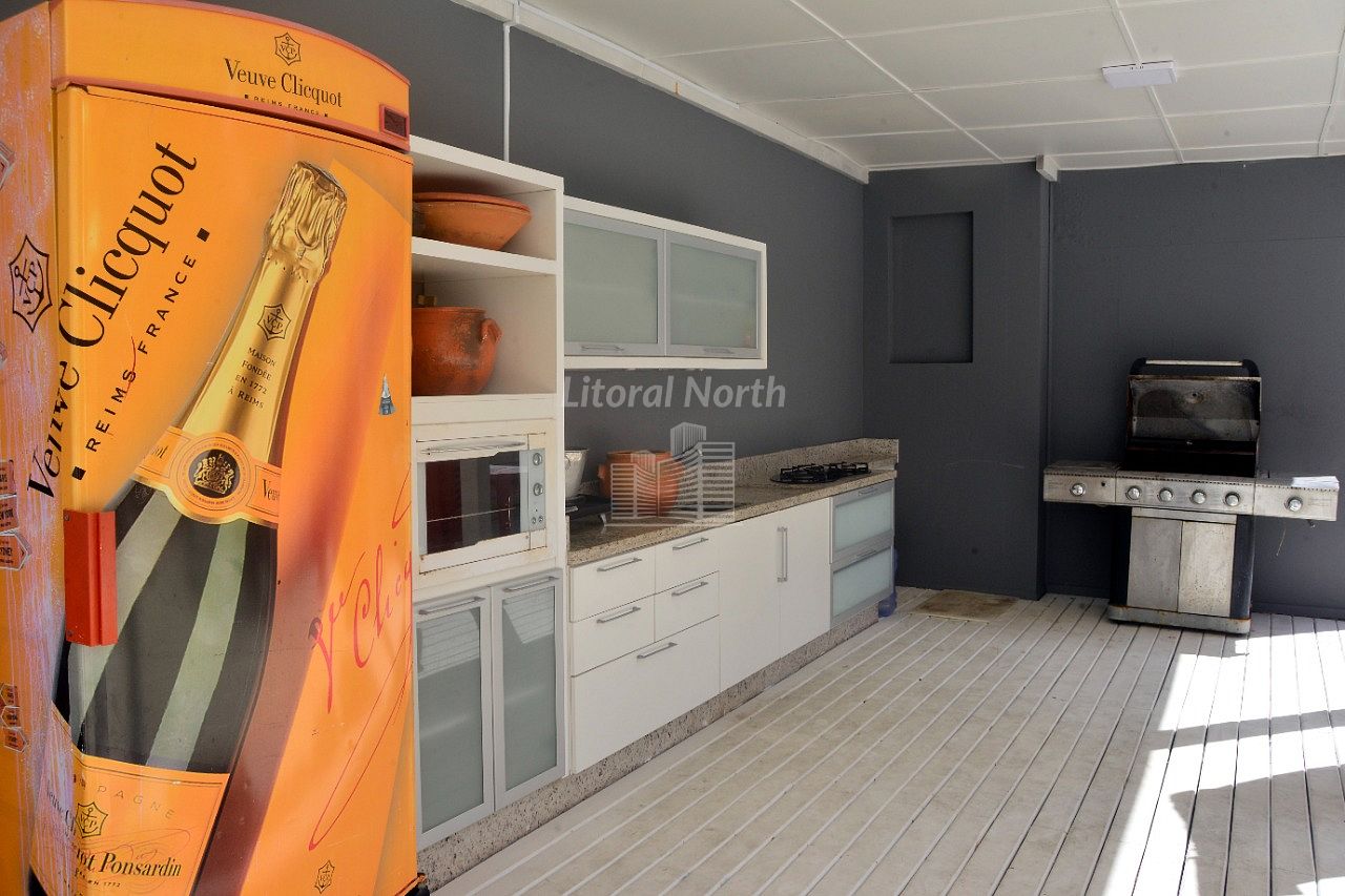Apartamento à venda com 3 quartos, 3 suítes, 2 vagas e 350m² no Centro, Balneário Camboriú (SC) — foto 9 de 18