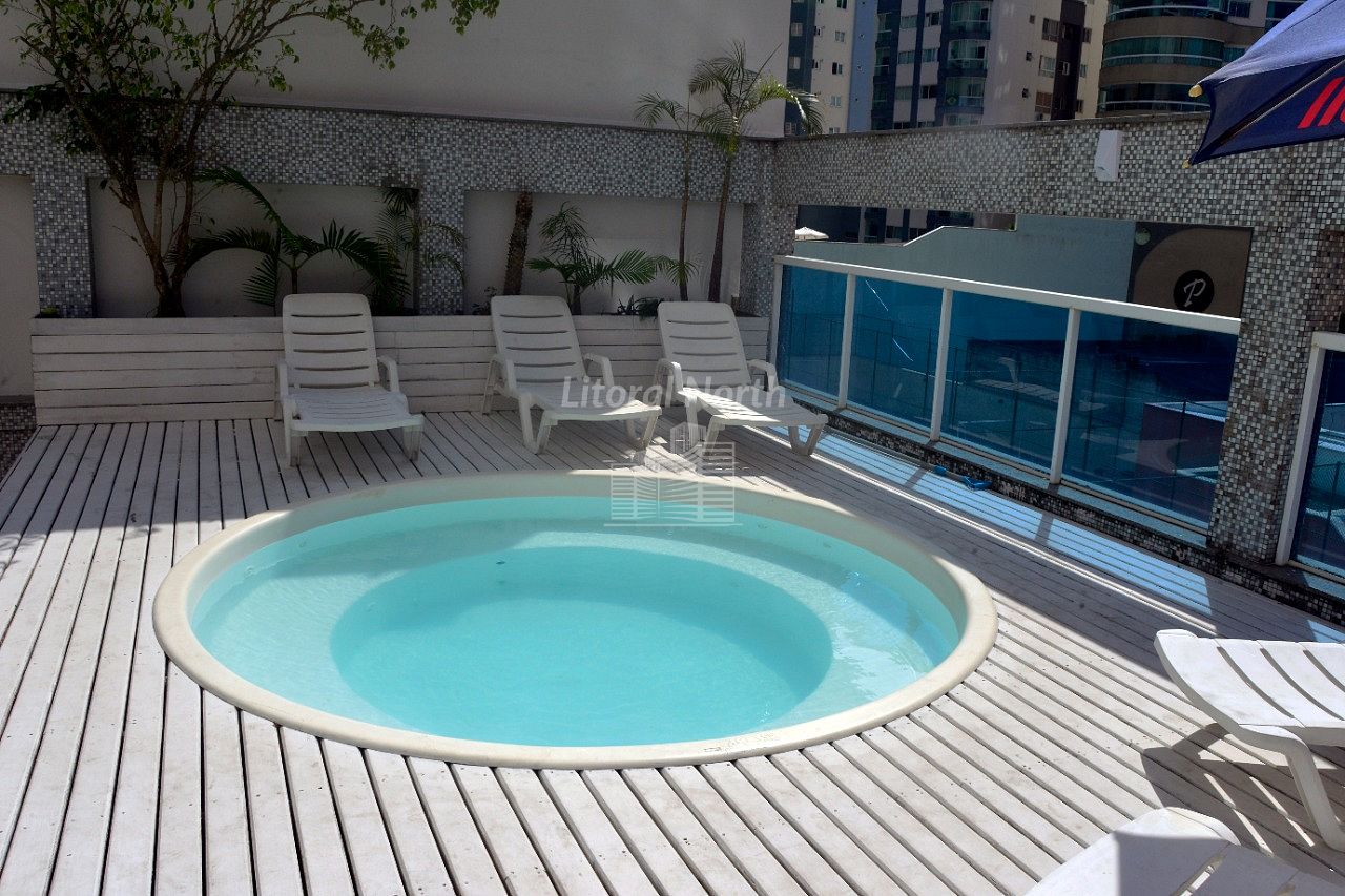 Apartamento à venda com 3 quartos, 3 suítes, 2 vagas e 350m² no Centro, Balneário Camboriú (SC) — foto 3 de 18
