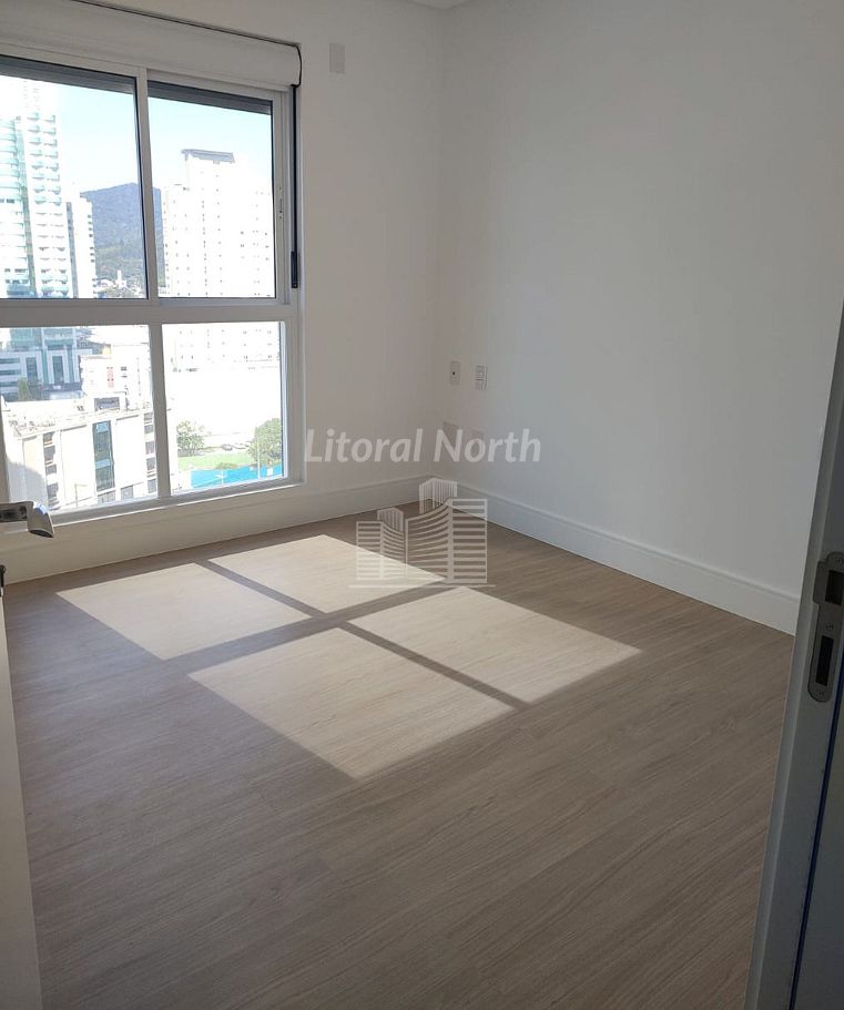 Apartamento à venda com 4 quartos, 4 suítes, 3 vagas e 153m² no Centro, Balneário Camboriú (SC) — foto 30 de 30