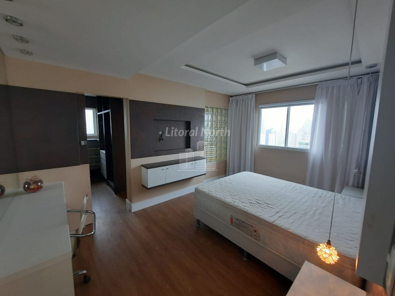 Cobertura à venda com 4 quartos, 4 suítes, 3 vagas e 255m² no Centro, Balneário Camboriú (SC) — foto 28 de 30