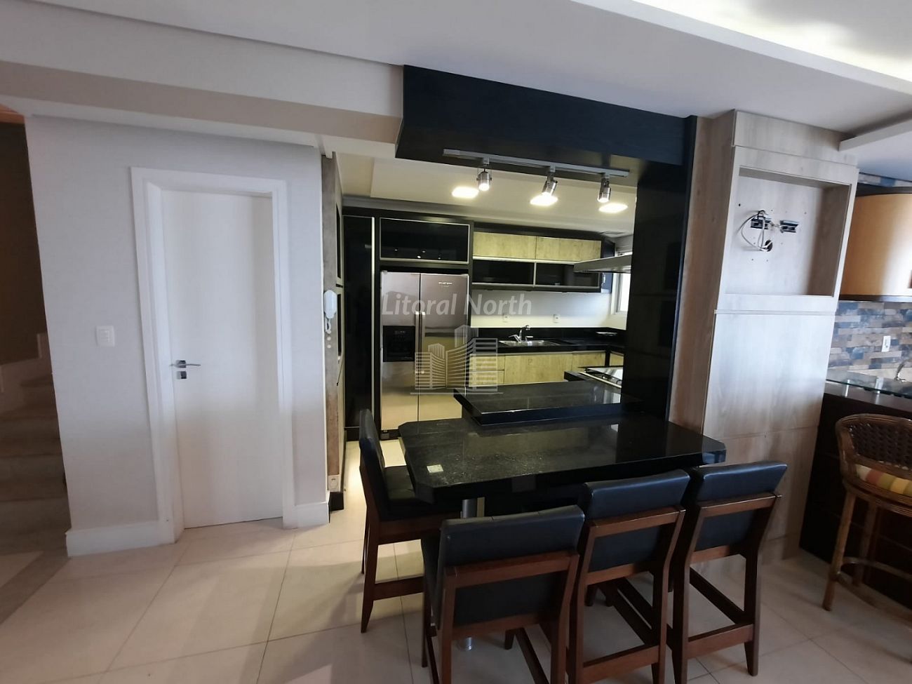 Cobertura à venda com 4 quartos, 4 suítes, 3 vagas e 255m² no Centro, Balneário Camboriú (SC) — foto 12 de 30