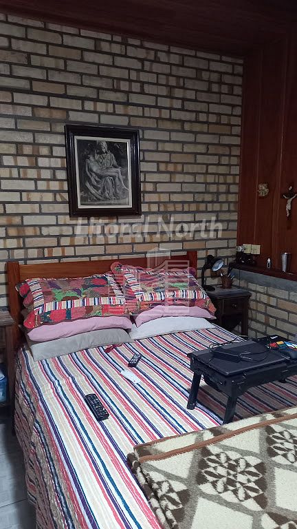 Casa à venda com 4 quartos, 1 suíte, 4 vagas e 177m² no Ressacada, Itajaí (SC) — foto 18 de 27