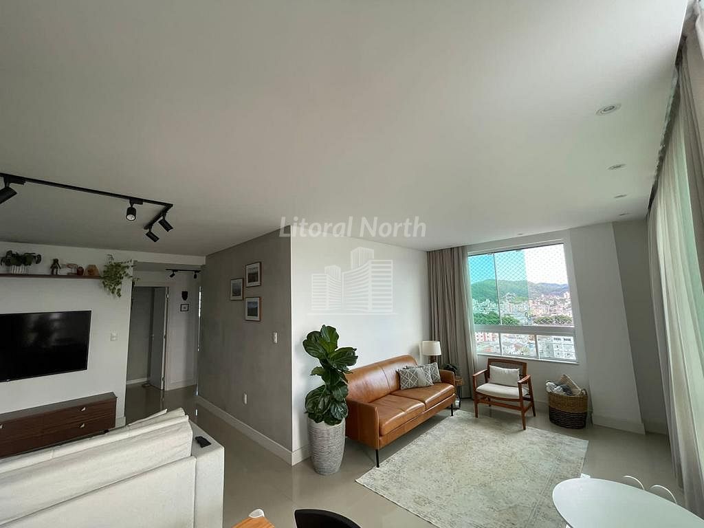 Apartamento à venda com 3 quartos, 3 suítes, 1 vaga e 132m² no Centro, Balneário Camboriú (SC) — foto 3 de 17