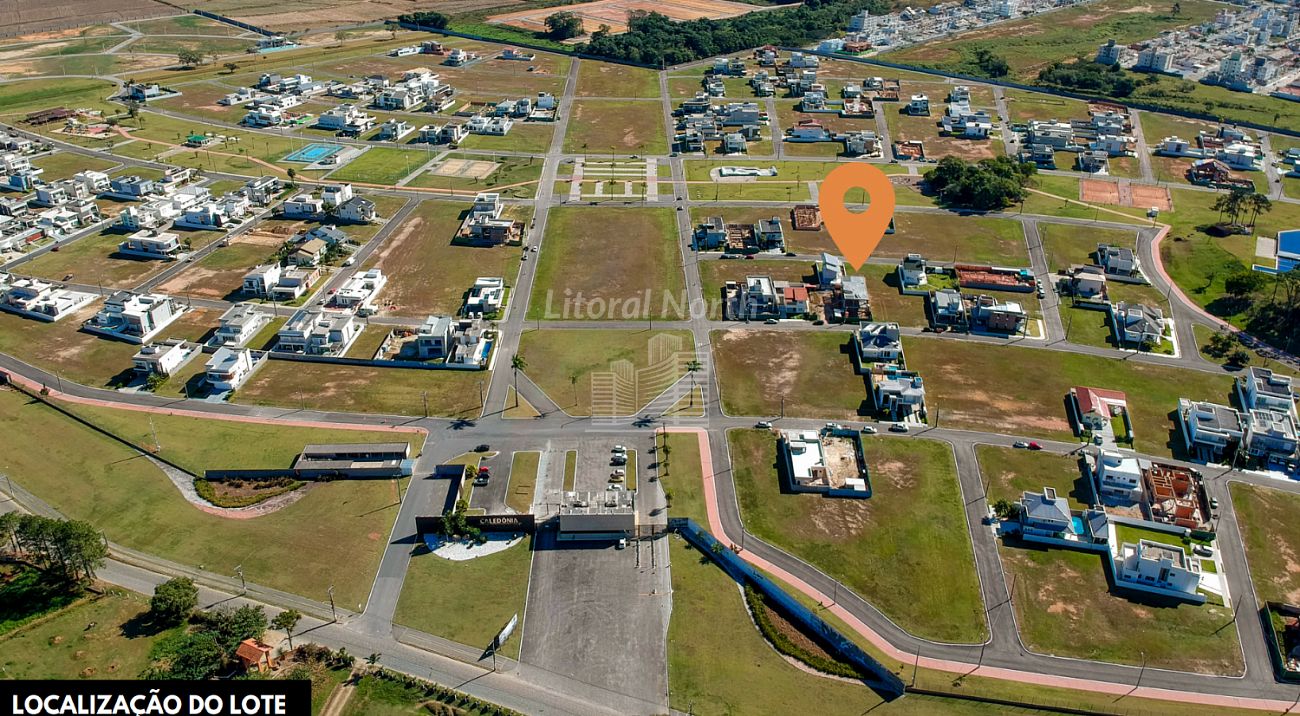 Casa à venda com 4 quartos, 4 suítes, 4 vagas e 234m² no Santa Regina, Camboriú (SC) — foto 7 de 16