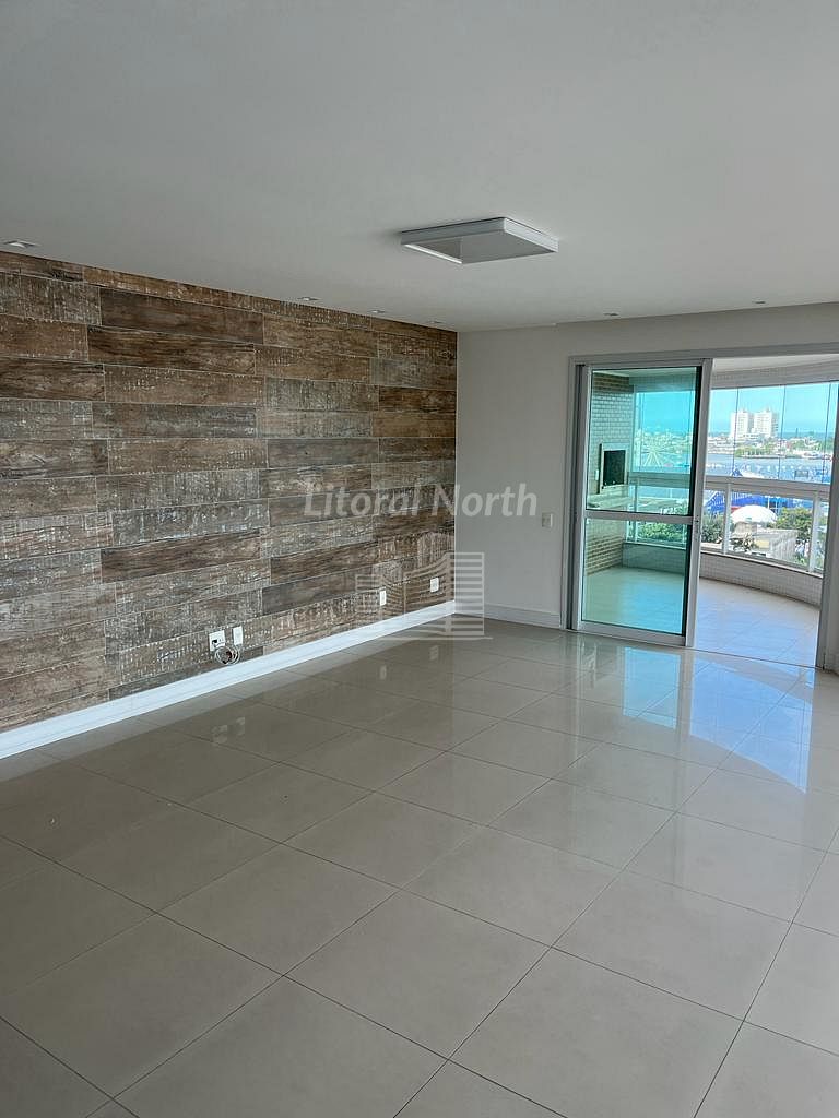 Apartamento de 4 quartos, 184m² no bairro Centro, em Itajaí | Eu Corretor