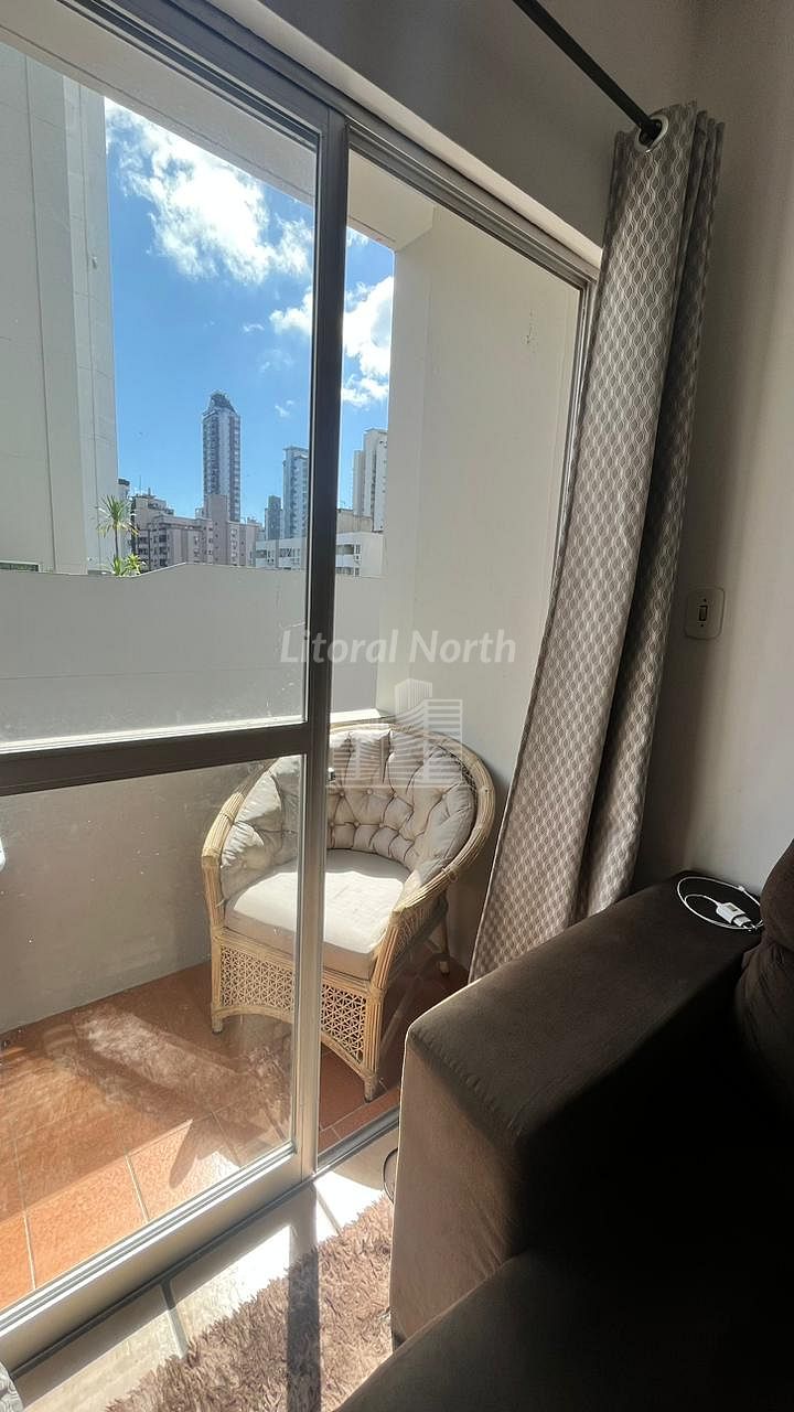 Apartamento à venda com 2 quartos, 1 banheiro, 1 vaga e 66m² no Centro, Balneário Camboriú (SC) — foto 2 de 13