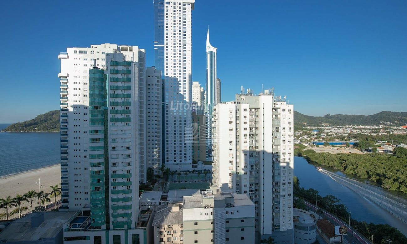 Cobertura à venda com 5 quartos, 5 suítes, 5 vagas e 261m² no Barra Sul, Balneário Camboriú (SC) — foto 17 de 27