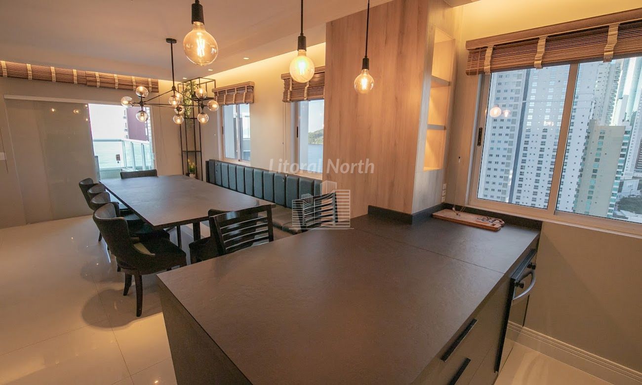Cobertura à venda com 5 quartos, 5 suítes, 5 vagas e 261m² no Barra Sul, Balneário Camboriú (SC) — foto 20 de 27