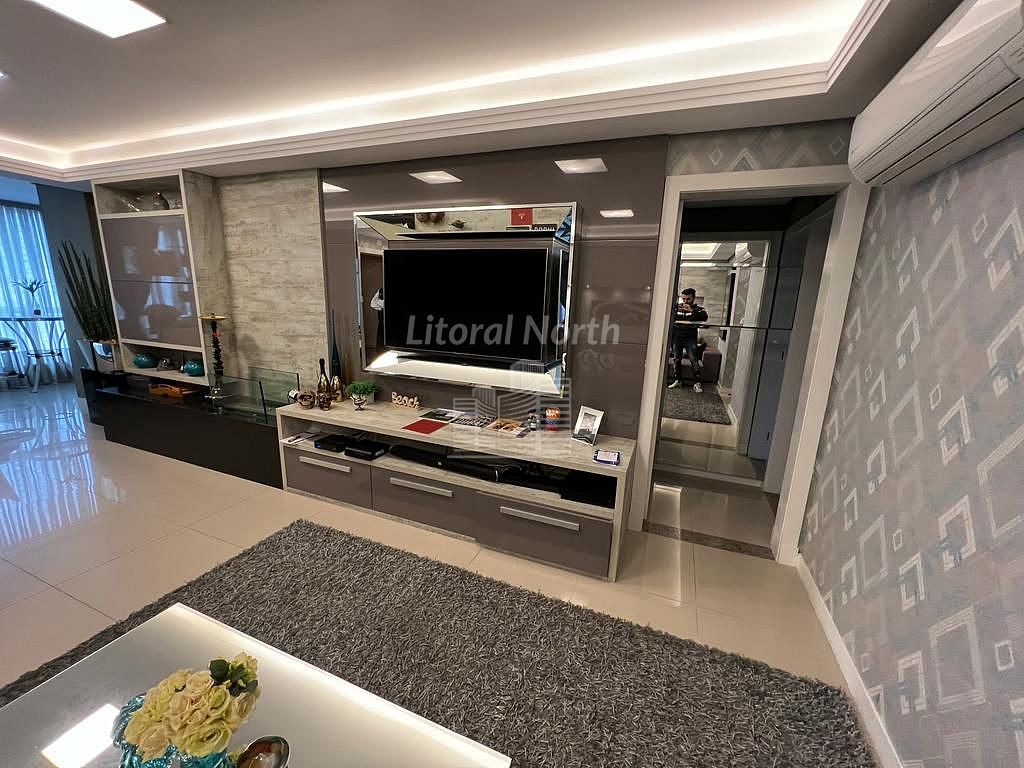 Apartamento à venda com 4 quartos, 4 suítes, 4 vagas e 256m² no Centro, Balneário Camboriú (SC) — foto 4 de 18