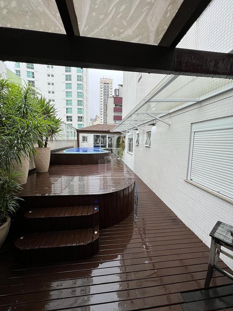 Apartamento à venda com 4 quartos, 4 suítes, 4 vagas e 256m² no Centro, Balneário Camboriú (SC) — foto 11 de 18