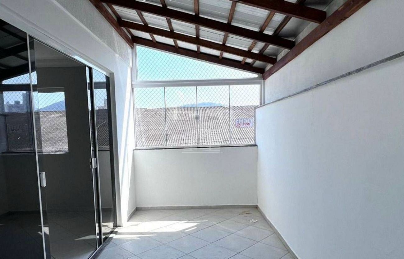 Apartamento à venda com 3 quartos, 1 suíte, 2 vagas e 76m² no Centro, Balneário Camboriú (SC) — foto 7 de 15