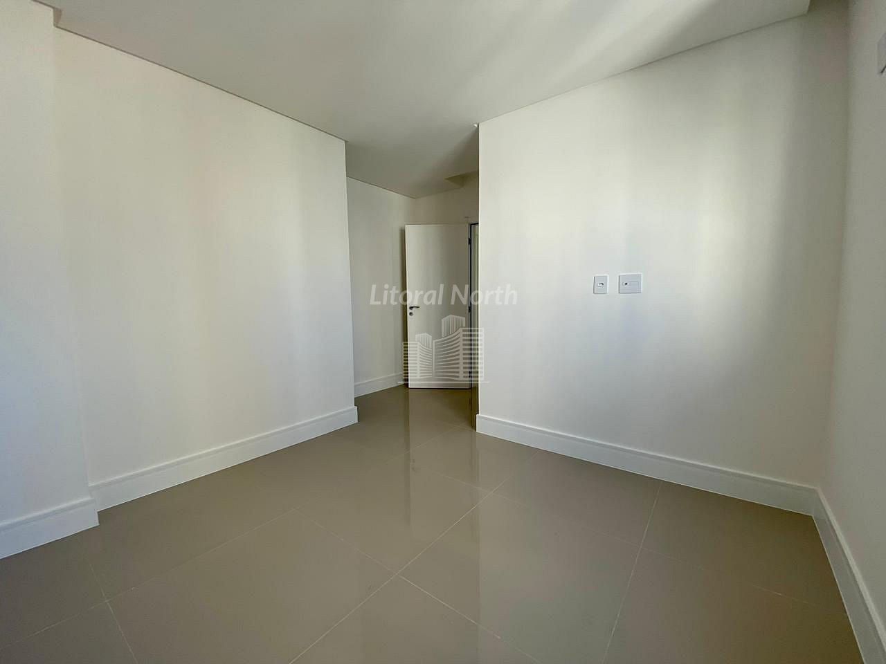 Apartamento à venda com 3 quartos, 3 suítes, 3 vagas e 116m² no Centro, Balneário Camboriú (SC) — foto 11 de 14