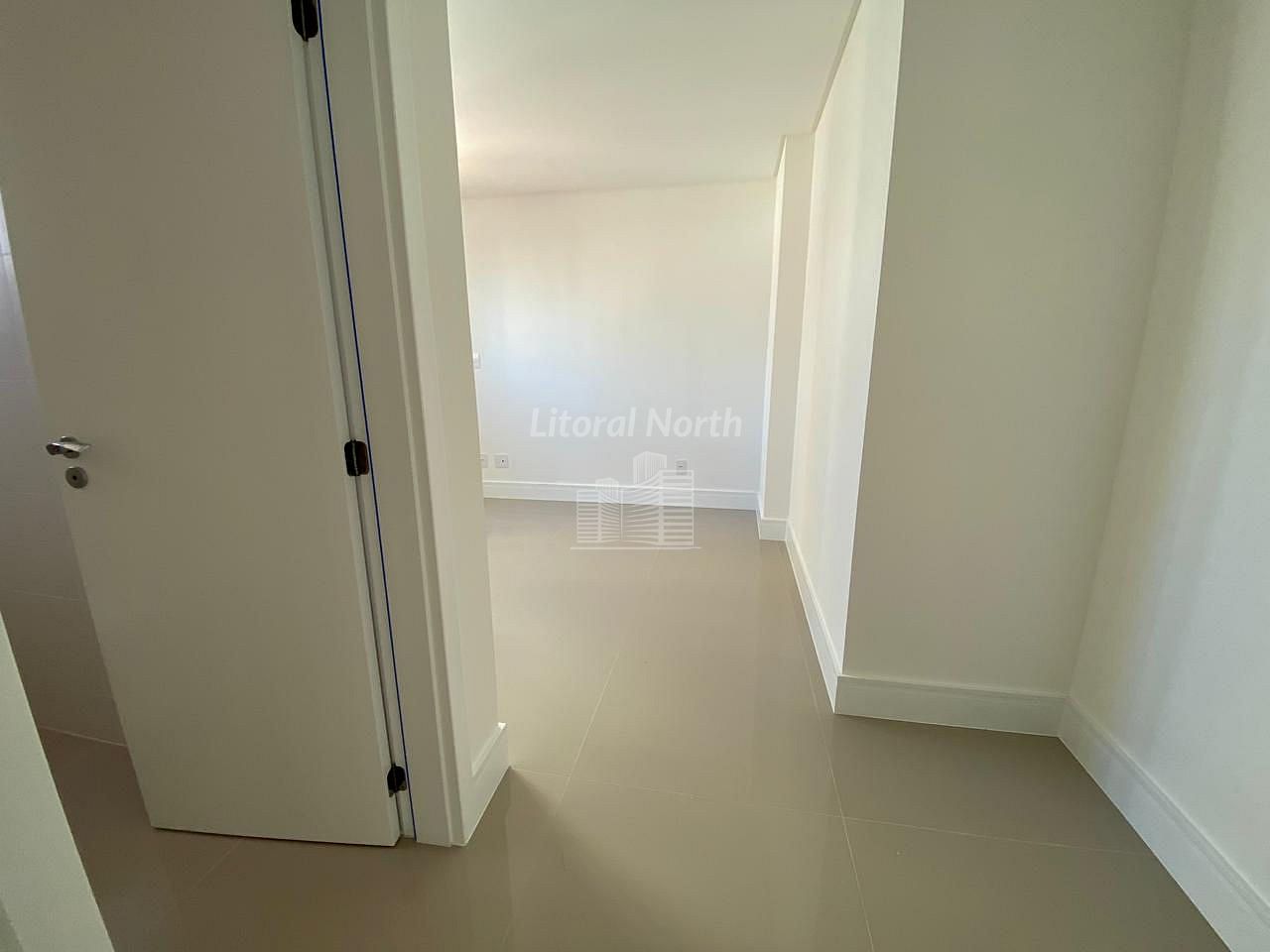 Apartamento à venda com 3 quartos, 3 suítes, 3 vagas e 116m² no Centro, Balneário Camboriú (SC) — foto 8 de 14