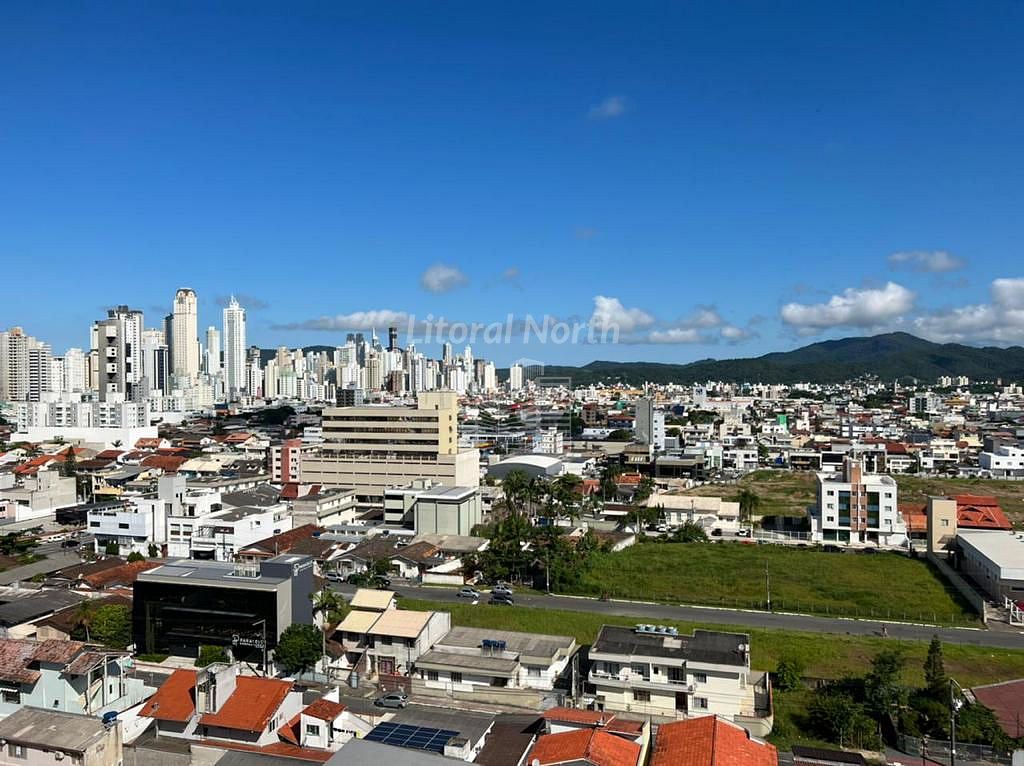 Apartamento à venda com 2 quartos, 1 suíte, 1 vaga e 68m² no Centro, Balneário Camboriú (SC) — foto 10 de 12