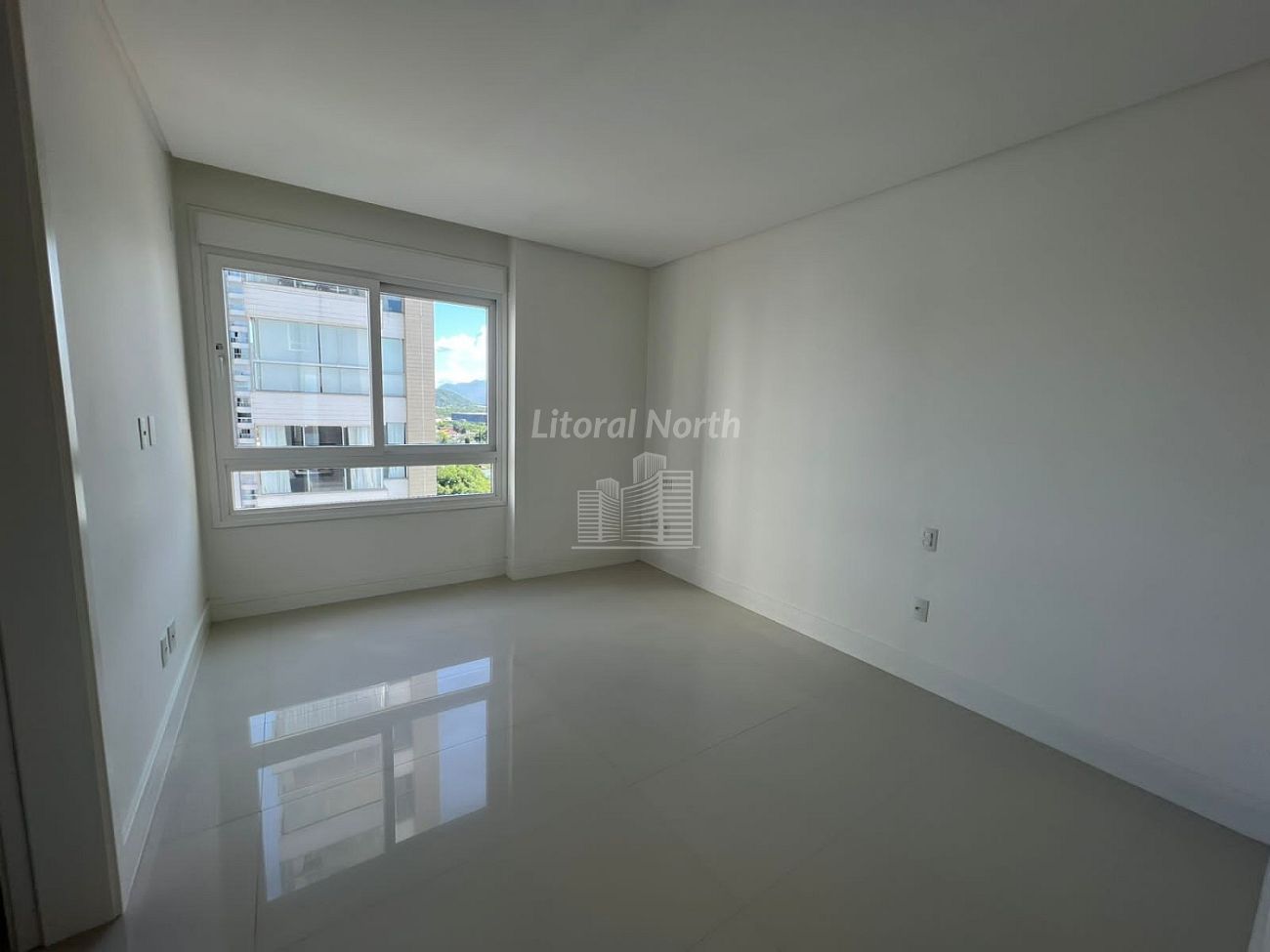 Apartamento à venda com 3 quartos, 3 suítes, 2 vagas e 157m² no Barra Sul, Balneário Camboriú (SC) — foto 18 de 24