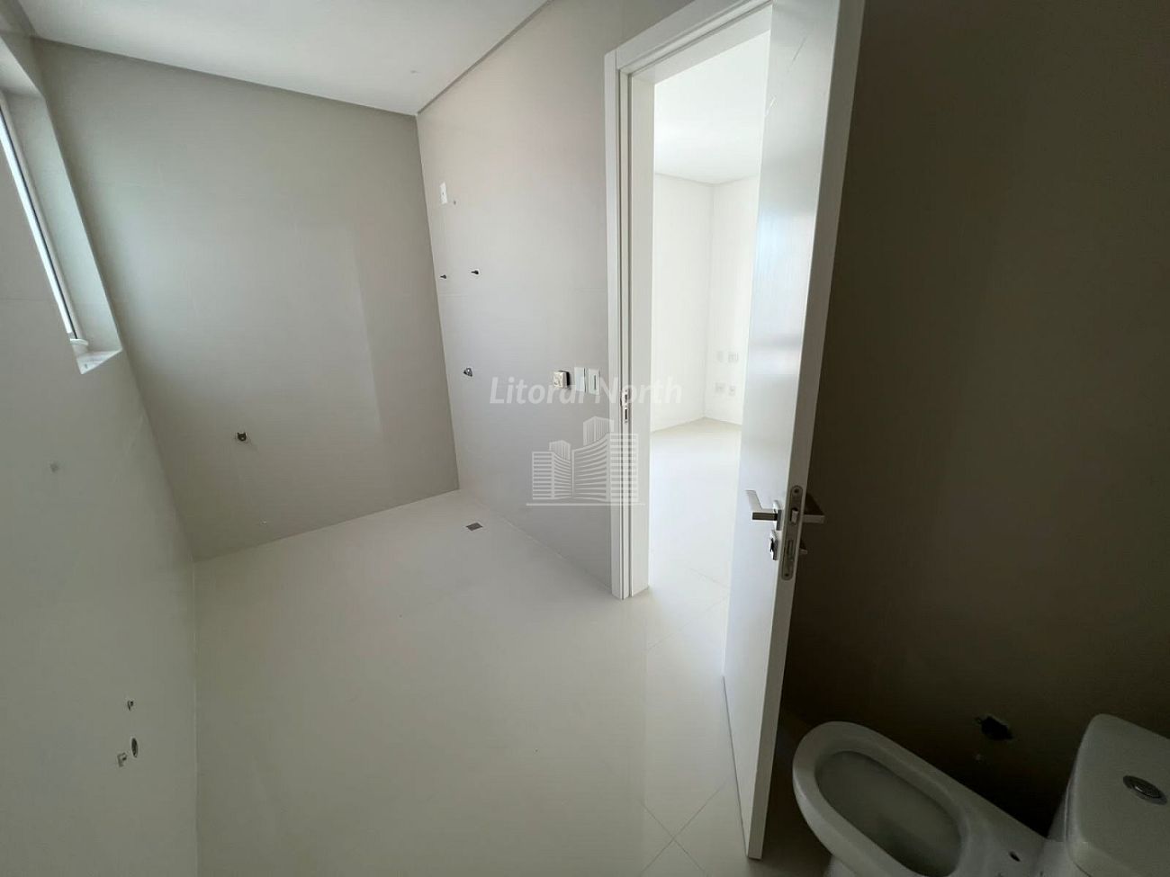 Apartamento à venda com 3 quartos, 3 suítes, 2 vagas e 157m² no Barra Sul, Balneário Camboriú (SC) — foto 20 de 24
