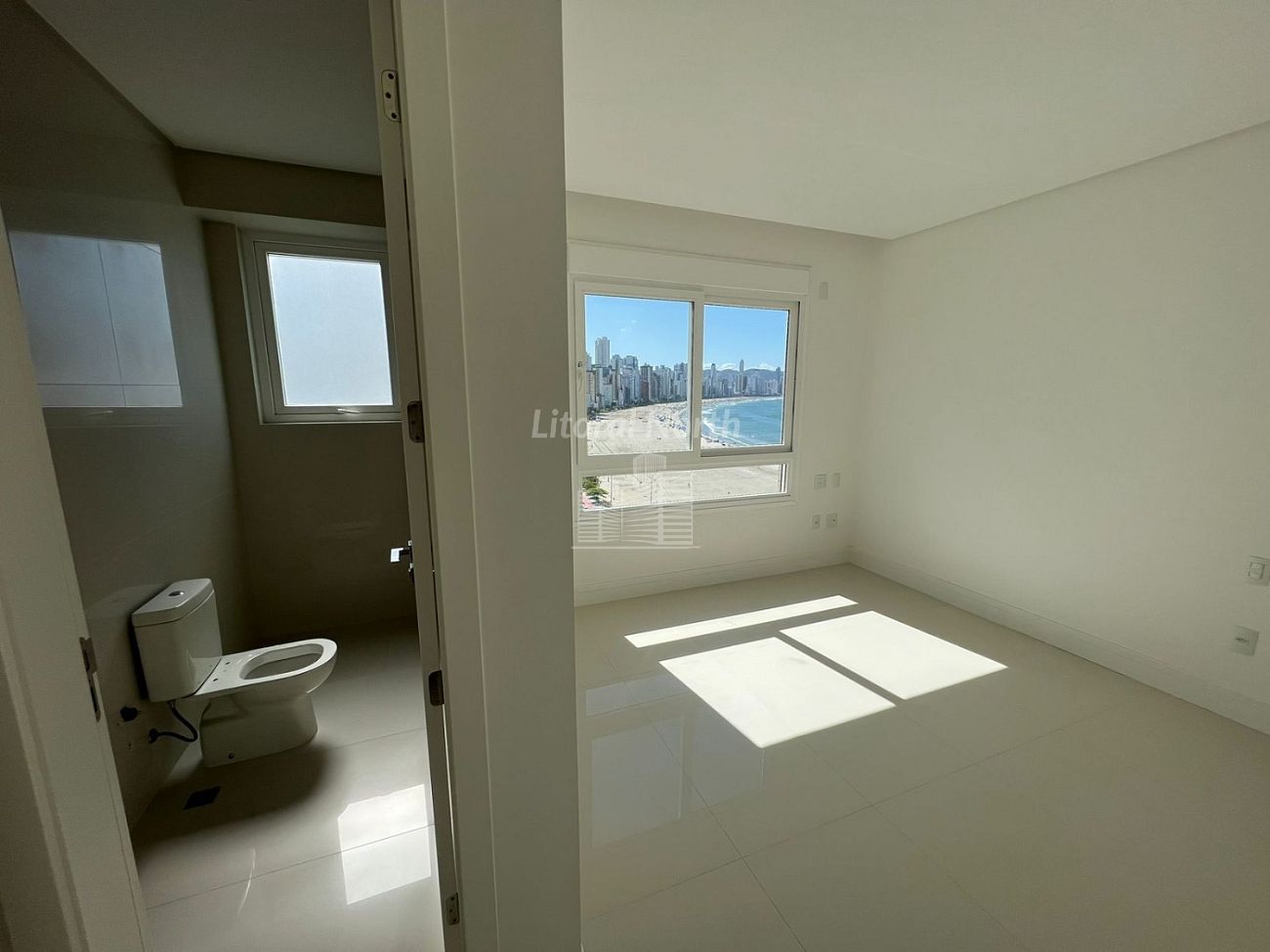 Apartamento à venda com 3 quartos, 3 suítes, 2 vagas e 157m² no Barra Sul, Balneário Camboriú (SC) — foto 17 de 24