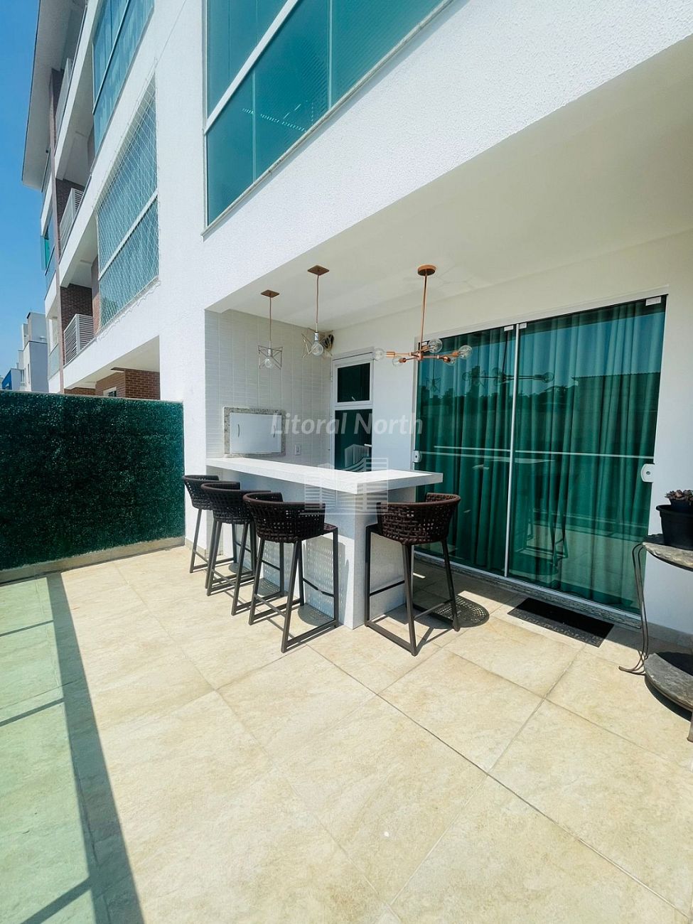 Apartamento à venda com 3 quartos, 2 suítes, 2 vagas e 188m² no Nações, Balneário Camboriú (SC) — foto 2 de 15