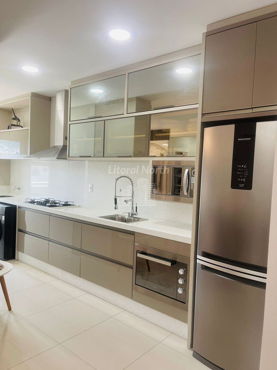 Apartamento à venda com 3 quartos, 2 suítes, 2 vagas e 188m² no Nações, Balneário Camboriú (SC) — foto 6 de 15