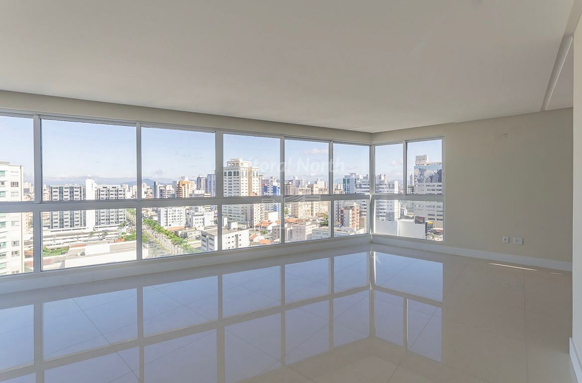 Apartamento à venda com 4 quartos, 4 suítes, 3 vagas e 165m² no Fazenda, Itajaí (SC) — foto 2 de 30