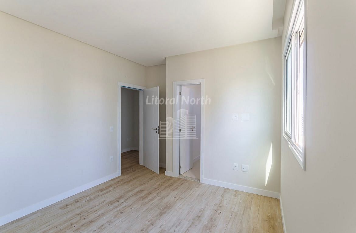 Apartamento à venda com 4 quartos, 4 suítes, 3 vagas e 165m² no Fazenda, Itajaí (SC) — foto 15 de 30