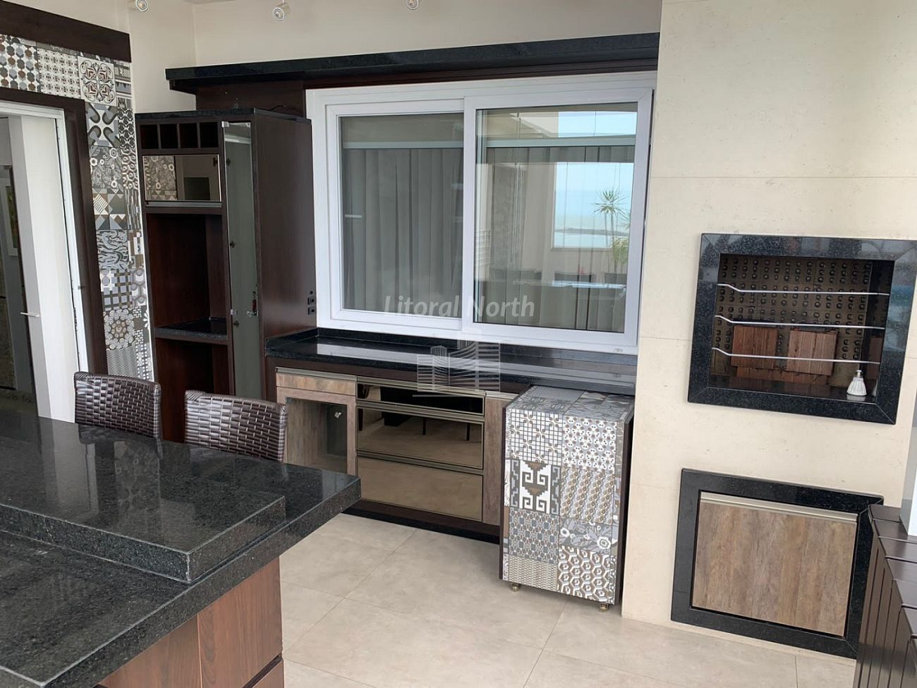 Cobertura à venda com 3 quartos, 3 suítes, 2 vagas e 240m² no Fazenda, Itajaí (SC) — foto 8 de 17