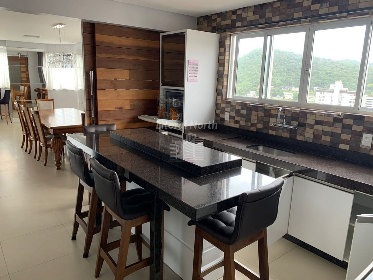 Cobertura à venda com 3 quartos, 3 suítes, 2 vagas e 240m² no Fazenda, Itajaí (SC) — foto 9 de 17