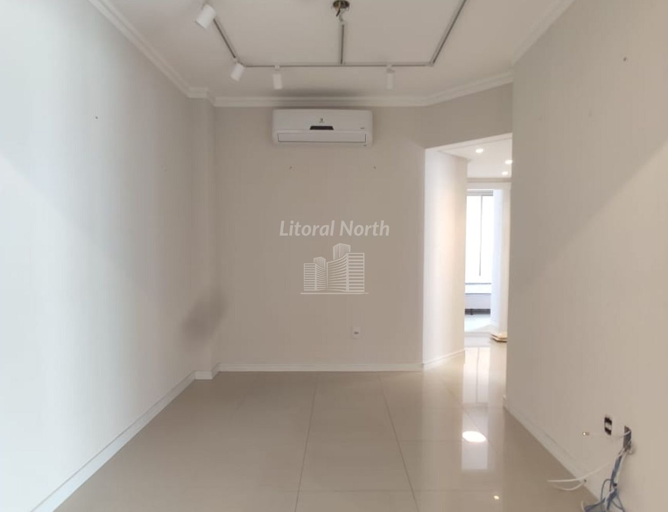 Apartamento à venda com 2 quartos, 1 suíte, 2 vagas e 102m² no Centro, Balneário Camboriú (SC) — foto 12 de 19