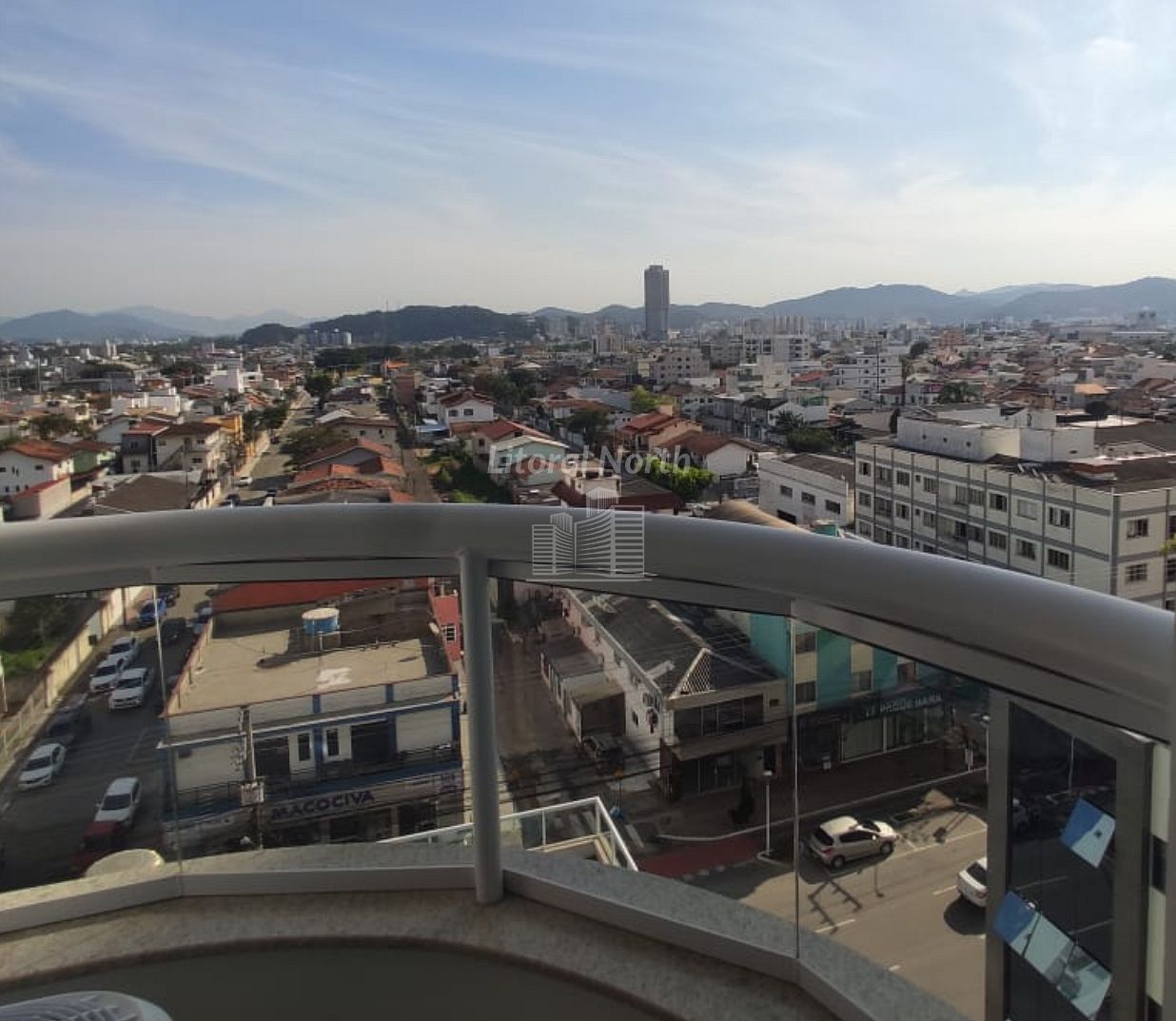 Apartamento à venda com 2 quartos, 1 suíte, 2 vagas e 102m² no Centro, Balneário Camboriú (SC) — foto 3 de 19