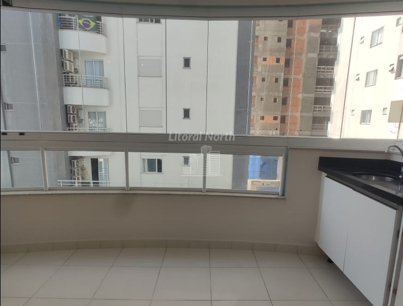 Apartamento à venda com 2 quartos, 1 suíte, 2 vagas e 102m² no Centro, Balneário Camboriú (SC) — foto 10 de 19