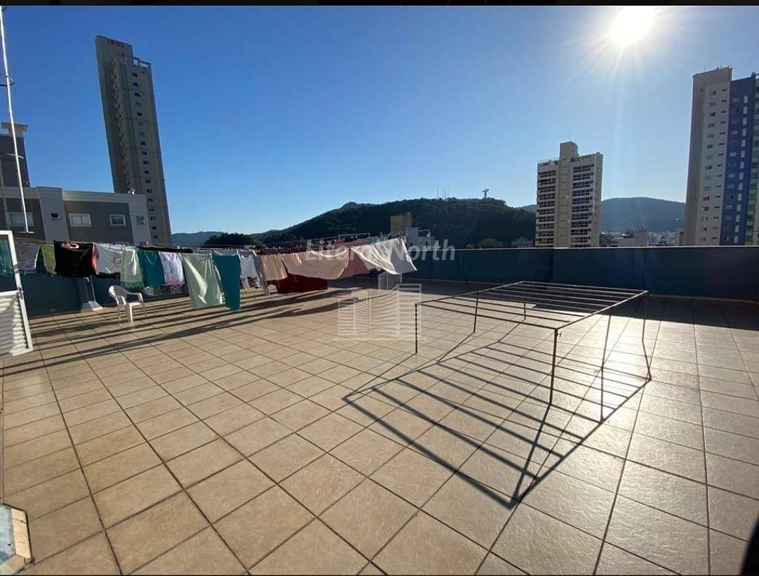 Apartamento à venda com 2 quartos, 1 suíte, 1 vaga e 90m² no Centro, Balneário Camboriú (SC) — foto 11 de 11