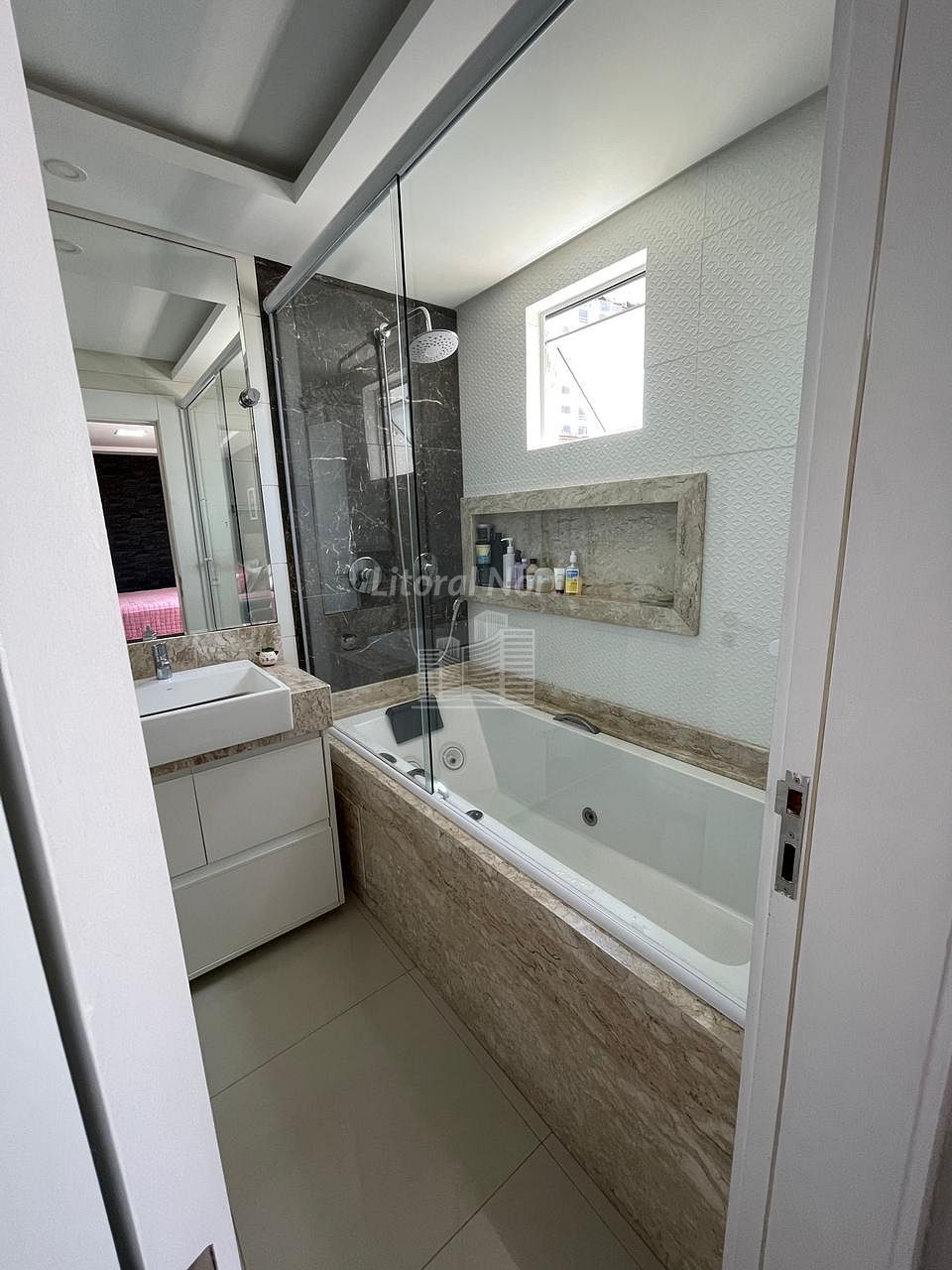 Apartamento à venda com 3 quartos, 3 suítes, 3 vagas e 136m² no Centro, Balneário Camboriú (SC) — foto 18 de 21