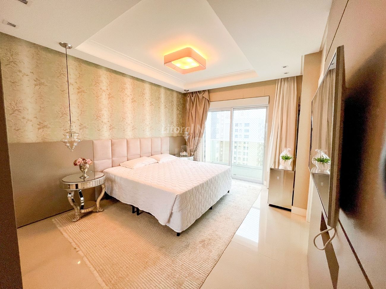 Apartamento à venda com 4 quartos, 4 suítes, 4 vagas e 158m² no Pioneiros, Balneário Camboriú (SC) — foto 8 de 14