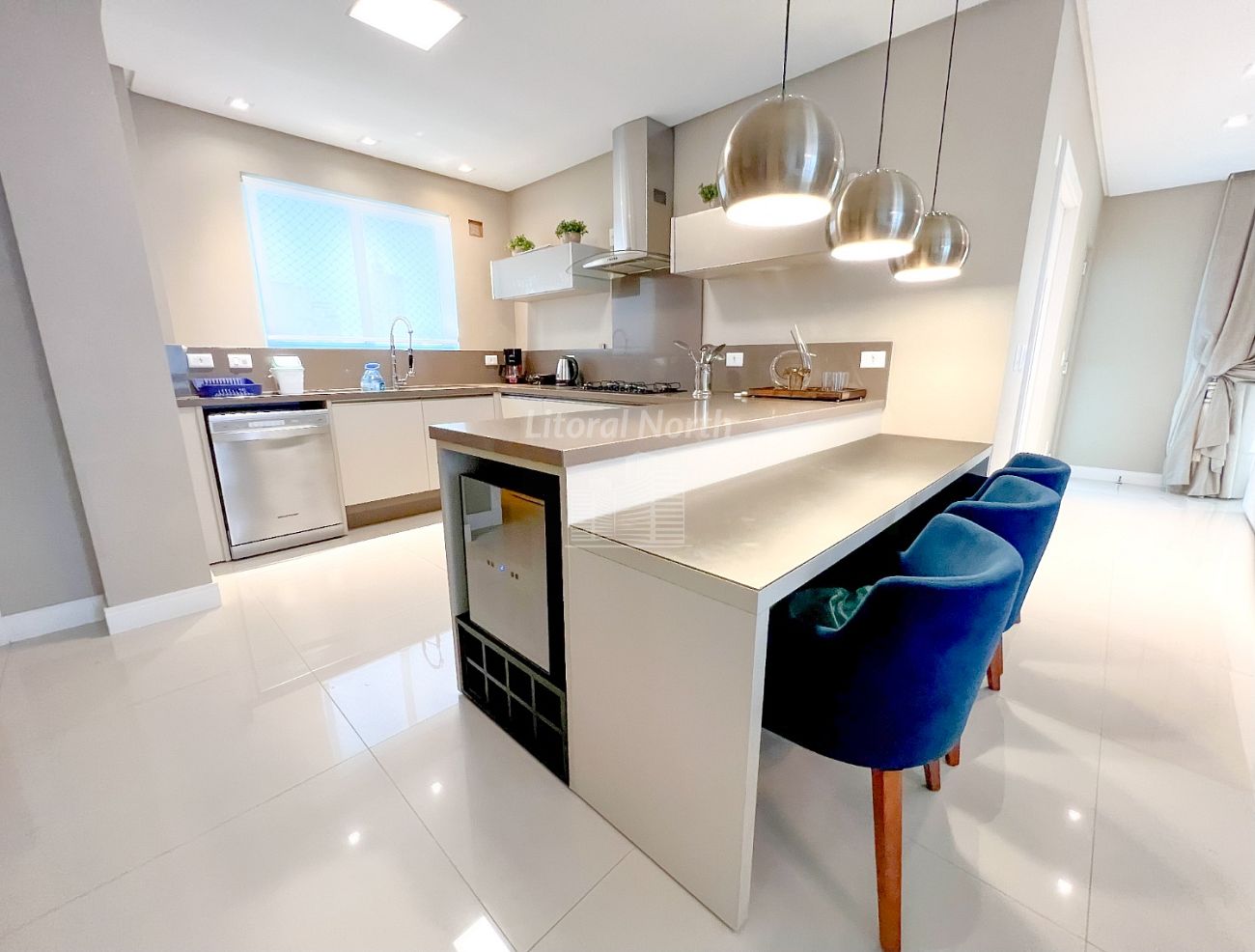 Apartamento à venda com 4 quartos, 4 suítes, 4 vagas e 158m² no Pioneiros, Balneário Camboriú (SC) — foto 3 de 14