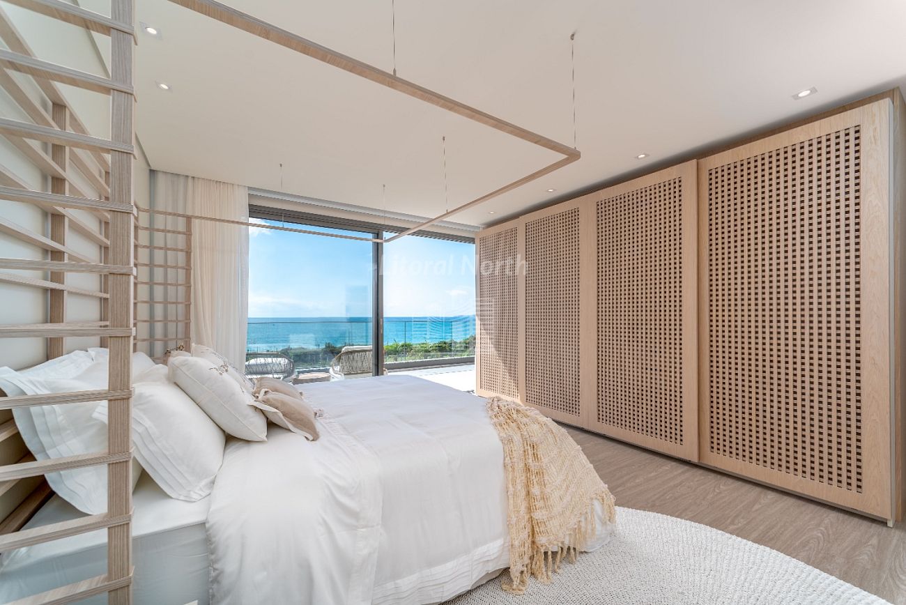 Casa à venda com 5 quartos, 4 suítes, 4 vagas e 458m² no Praia do Estaleiro, Balneário Camboriú (SC) — foto 23 de 30