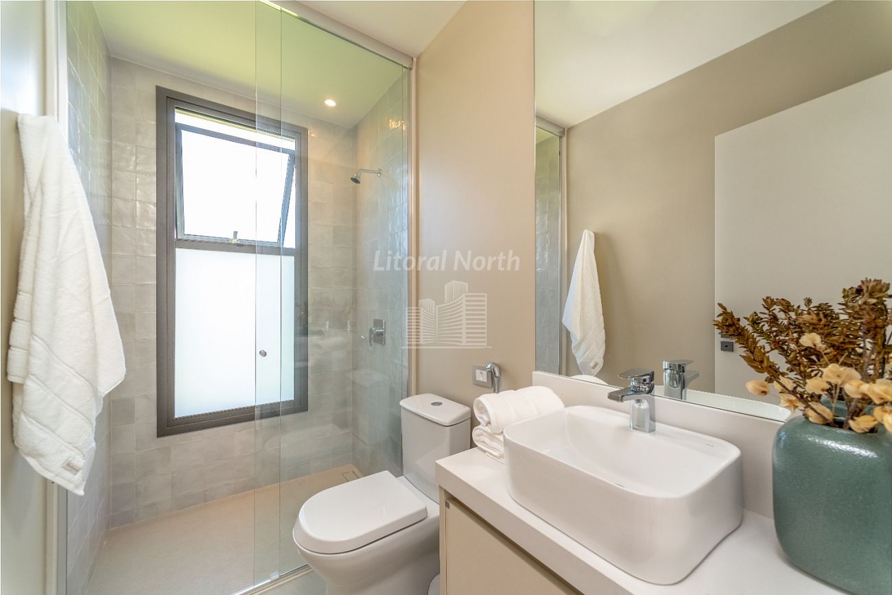 Casa à venda com 5 quartos, 4 suítes, 4 vagas e 458m² no Praia do Estaleiro, Balneário Camboriú (SC) — foto 24 de 30