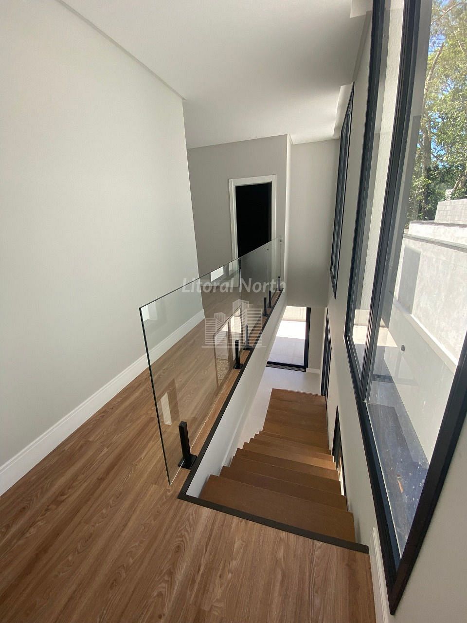 Casa à venda com 4 quartos, 4 suítes, 4 vagas e 432m² no Barra, Balneário Camboriú (SC) — foto 9 de 16
