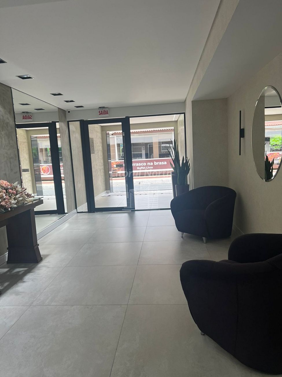 Apartamento à venda com 2 quartos, 1 suíte, 1 vaga e 98m² no Centro, Balneário Camboriú (SC) — foto 4 de 9