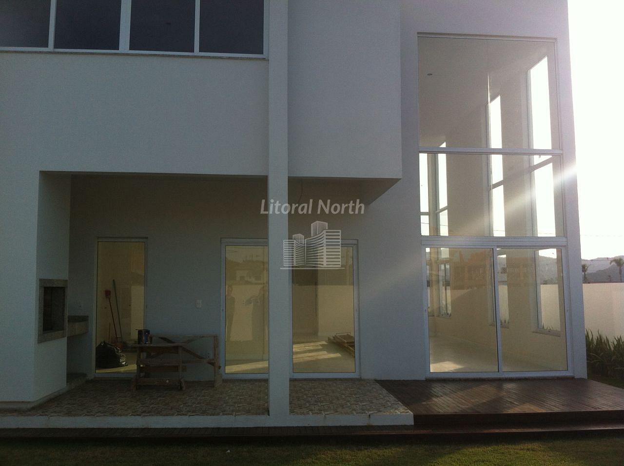 Casa à venda com 4 quartos, 4 suítes, 2 vagas e 239m² no Santa Regina, Camboriú (SC) — foto 9 de 10