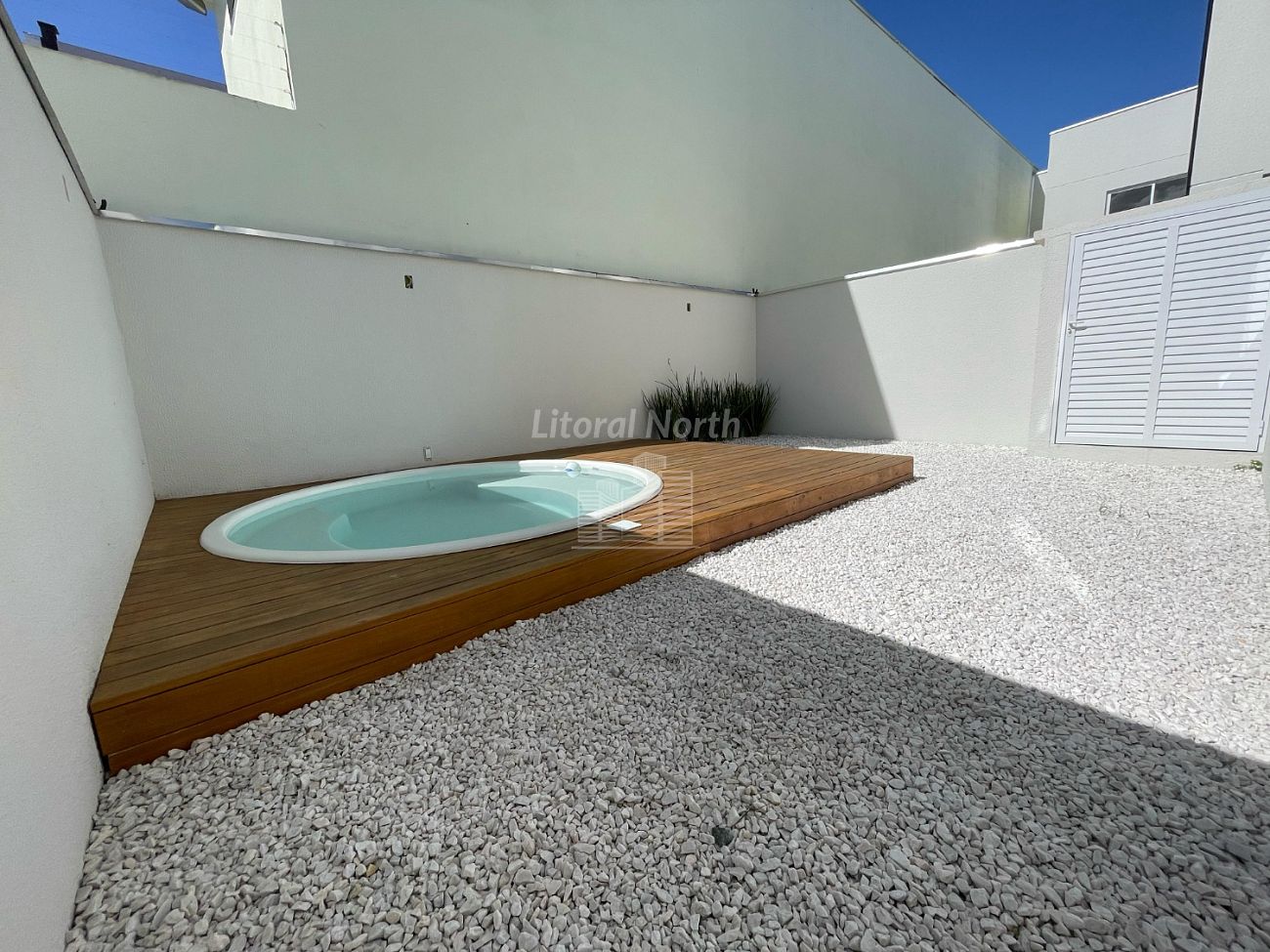 Sobrado de 3 quartos, 163m² no bairro São João, em Itajaí | Eu Corretor