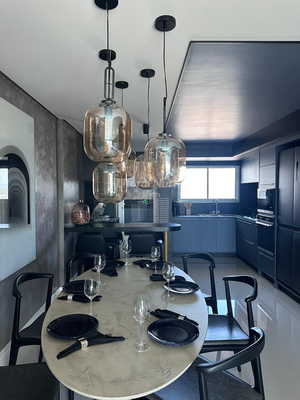Apartamento à venda com 3 quartos, 3 suítes, 1 vaga e 140m² no Centro, Balneário Camboriú (SC) — foto 3 de 5