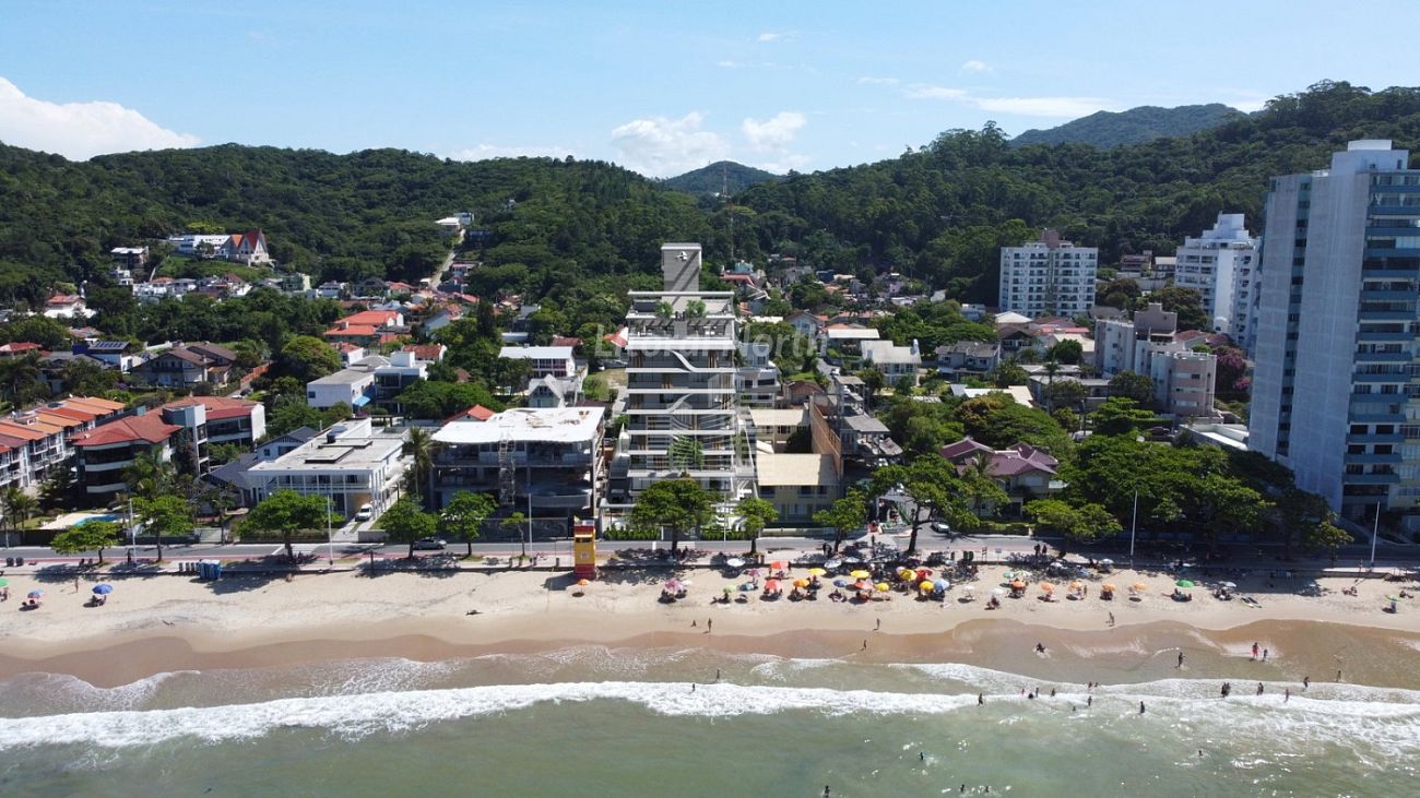 Apartamento de 3 quartos, no bairro Cabeçudas, em Itajaí | Eu Corretor