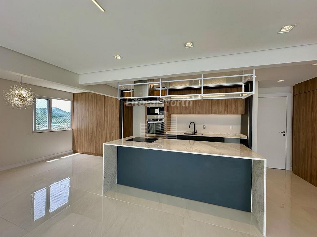 Apartamento à venda com 3 quartos, 1 suíte, 1 vaga e 110m² no Barra Sul, Balneário Camboriú (SC) — foto 2 de 18