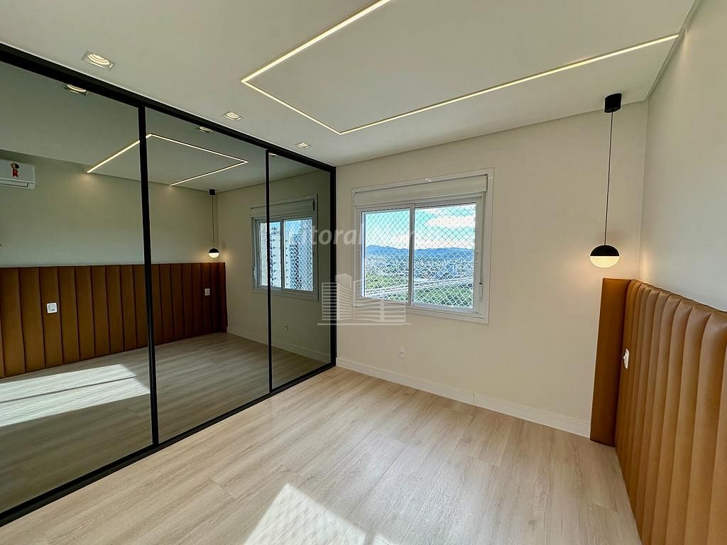 Apartamento à venda com 3 quartos, 1 suíte, 1 vaga e 110m² no Barra Sul, Balneário Camboriú (SC) — foto 16 de 18