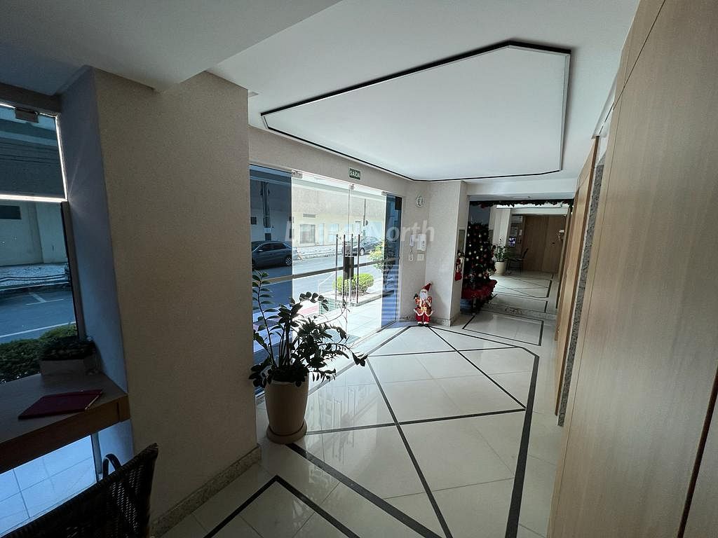 Apartamento à venda com 4 quartos, 2 suítes, 1 vaga e 141m² no Centro, Balneário Camboriú (SC) — foto 8 de 22