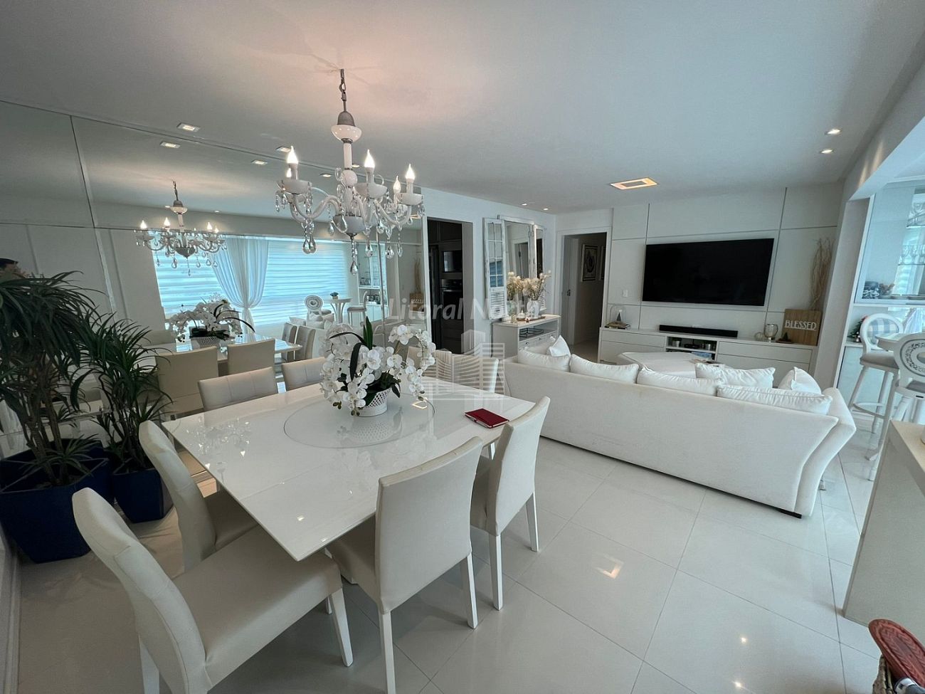 Apartamento à venda com 4 quartos, 2 suítes, 1 vaga e 141m² no Centro, Balneário Camboriú (SC) — foto 9 de 22