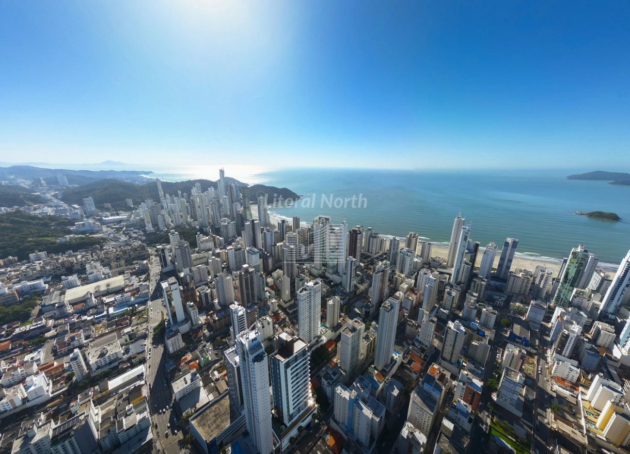 Apartamento de 3 quartos, 212m² no bairro Centro, em Balneário Camboriú | Eu Corretor