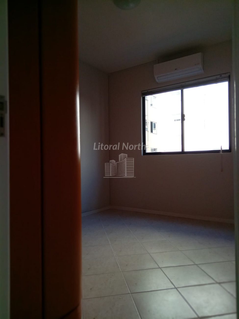Apartamento à venda com 3 quartos, 1 suíte, 1 vaga e 100m² no Centro, Balneário Camboriú (SC) — foto 8 de 16