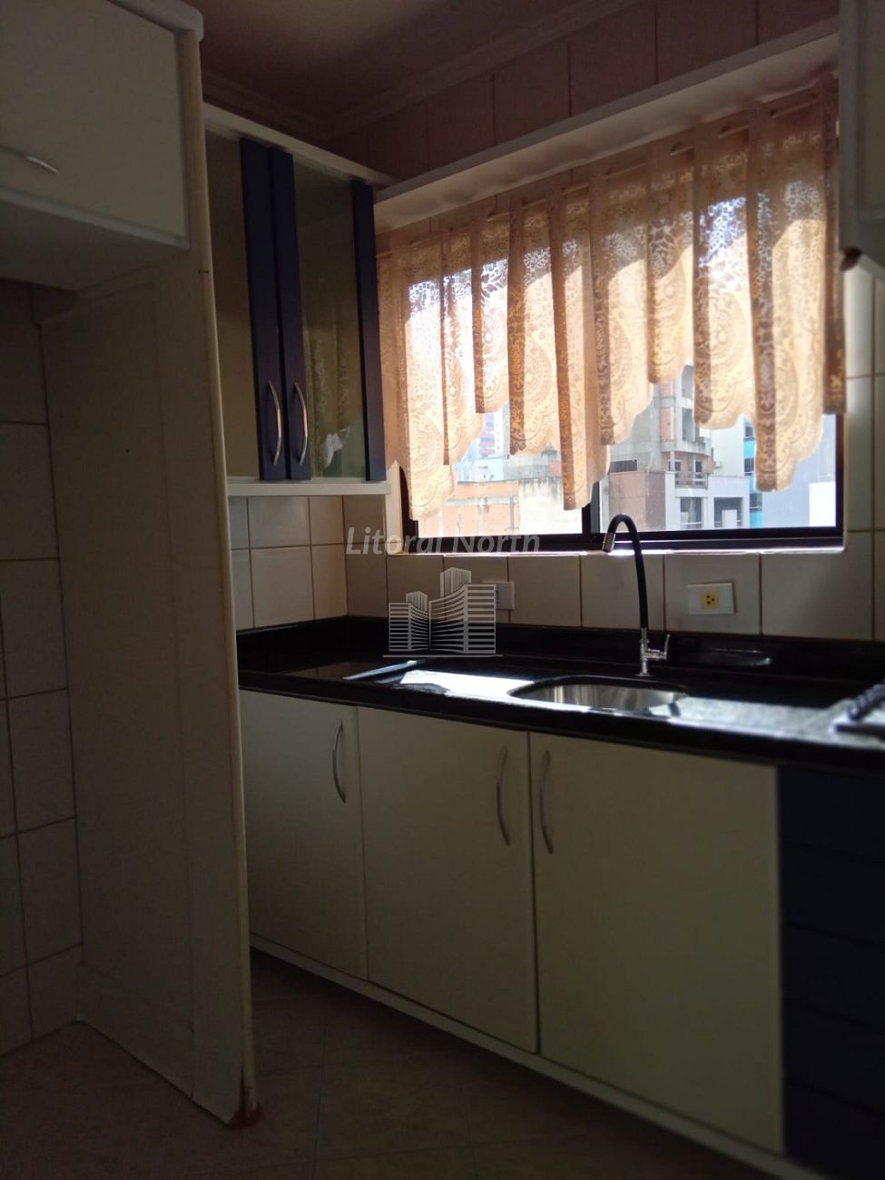 Apartamento à venda com 3 quartos, 1 suíte, 1 vaga e 100m² no Centro, Balneário Camboriú (SC) — foto 11 de 16